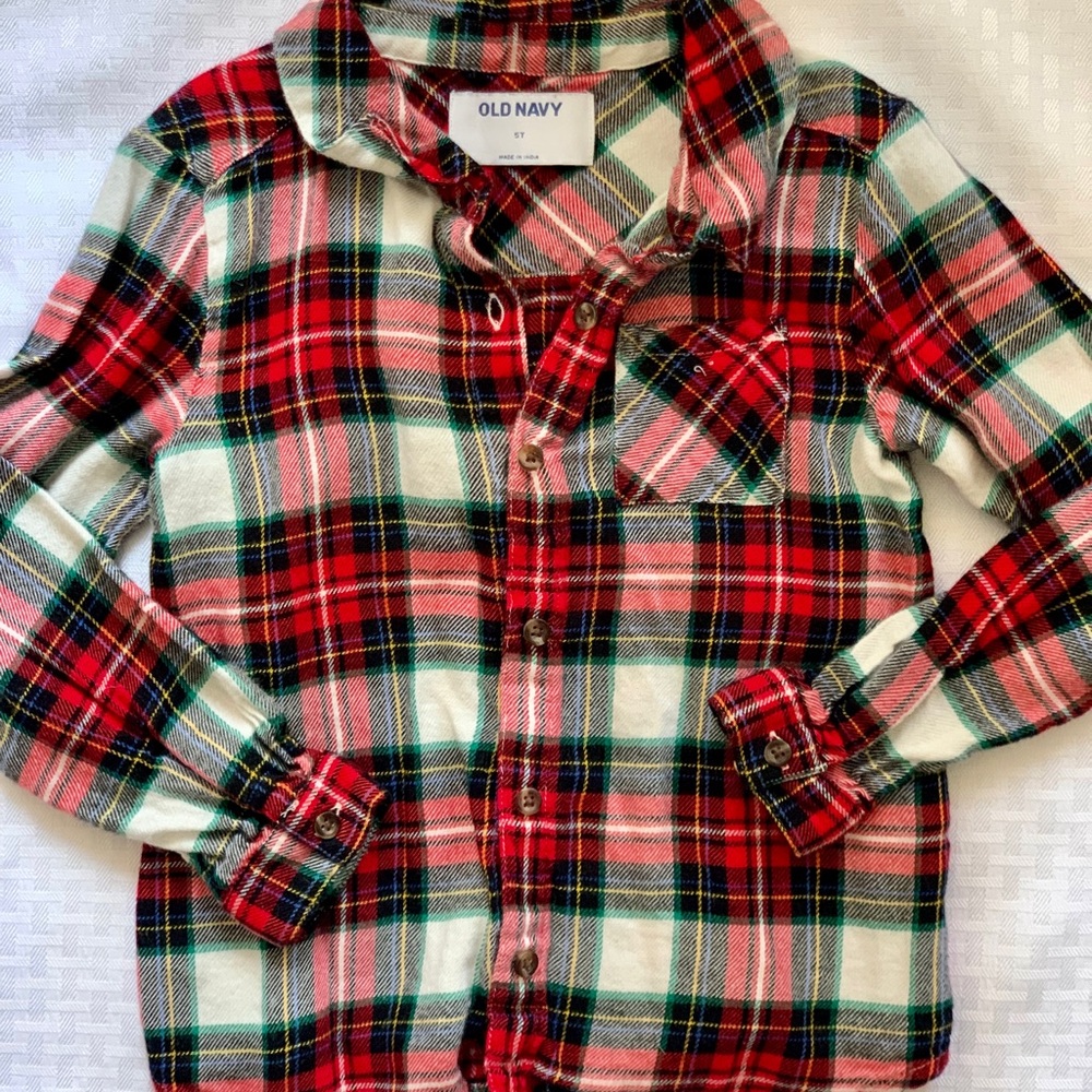 Girls Old Navy plaid flannel, super soft!